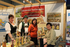 Urlaub auf dem Bauernhof (Maria Schneider, Josef Esterer, Bärbel Kofler und Margarita Gröbner)