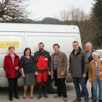 Die SPD zu Besuch bei der Kelterei: Michael Stadler stellte auch „Sleeping Witch“, den einzigen Whisky aus dem Berchtesgadener Land vor (von links nach rechts): Maria Schaefer, Dr. Bärbel Kofler, MdB, Michael Stadler, Roman Niederberger, Helmut Grünäugl,