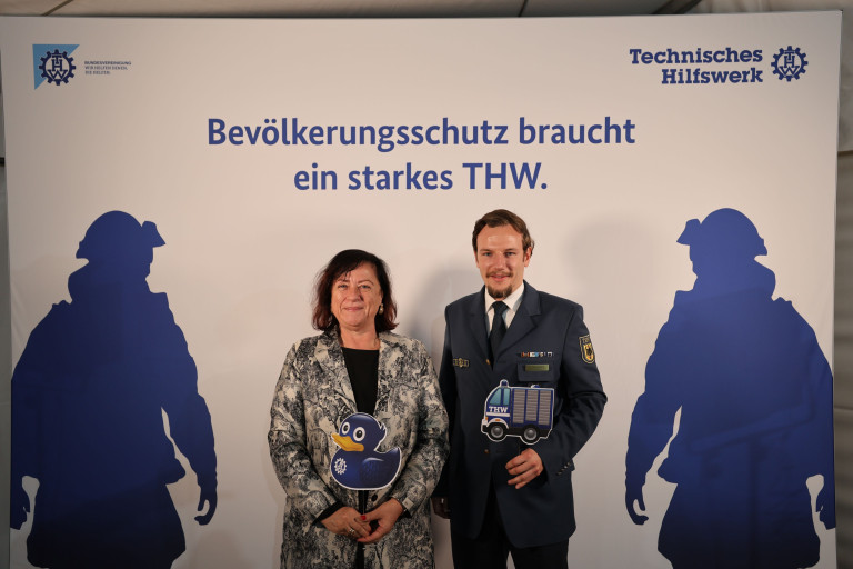 Bärbel Kofler und Justus Bossenmaier in Berlin